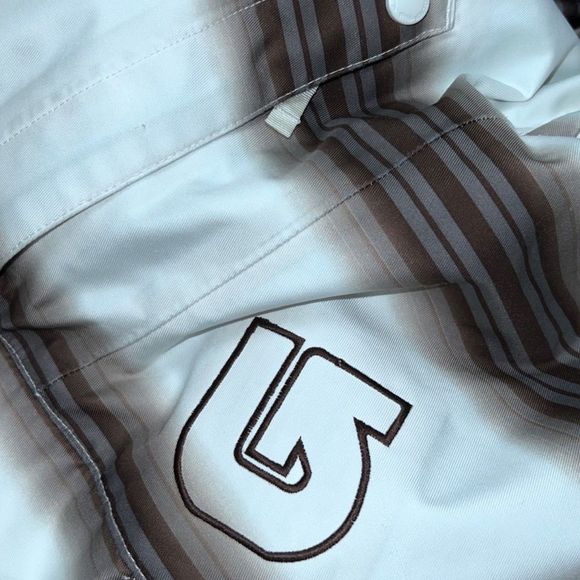 Burton White Collection Cosmic Delight Insulated Snowboard Jacket Size Medium - Picture 7 of 12